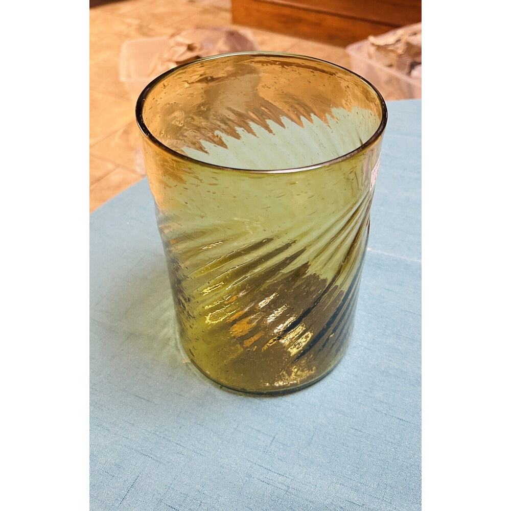 Vintage Large‎ Amber Crackle Swirl Glass Vase 8 Inches Tall